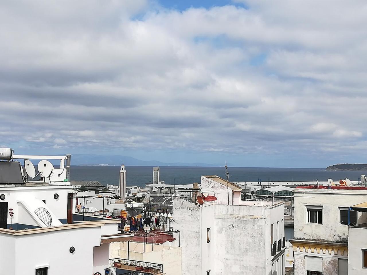 Fuentes Hotel Танжер Екстериор снимка